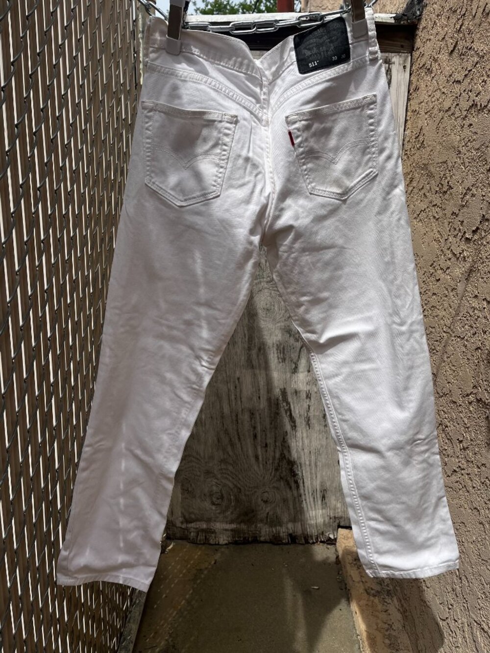 White Levi's - Picture 2 of 2